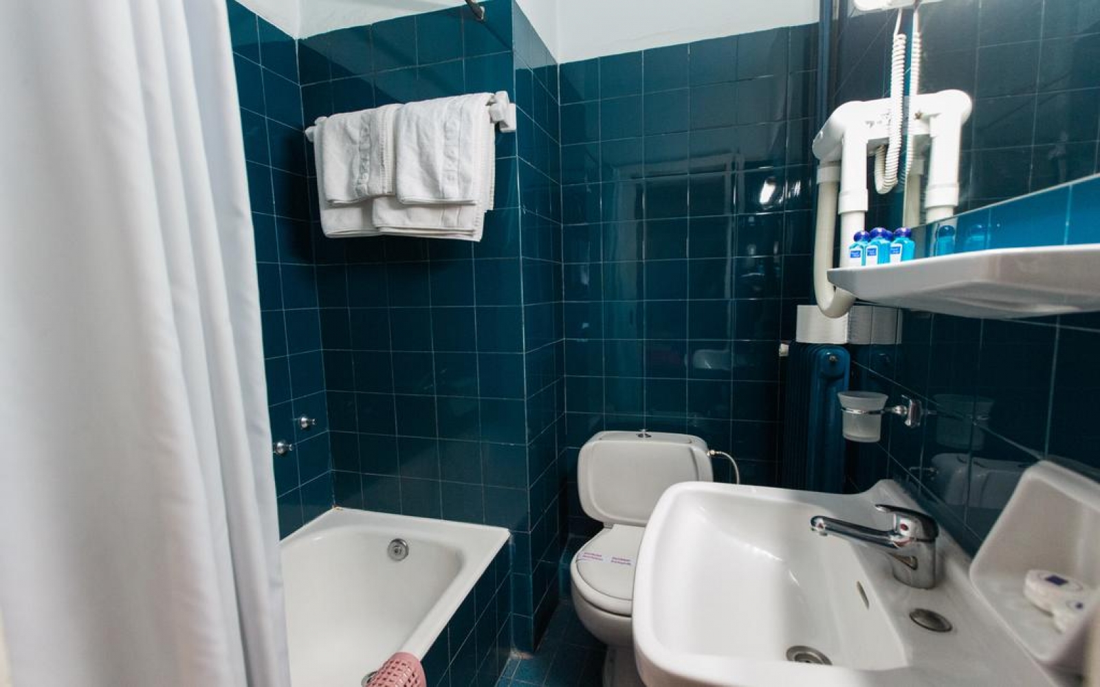 Economy Triple Room